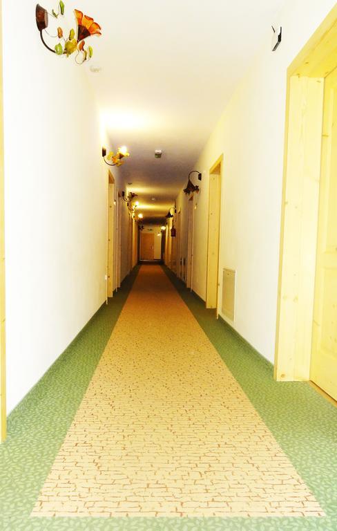 Pensjonat Tajemniczy Ogrod Frydman Luaran gambar